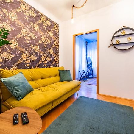 Modernes Appartement Грац Экстерьер фото