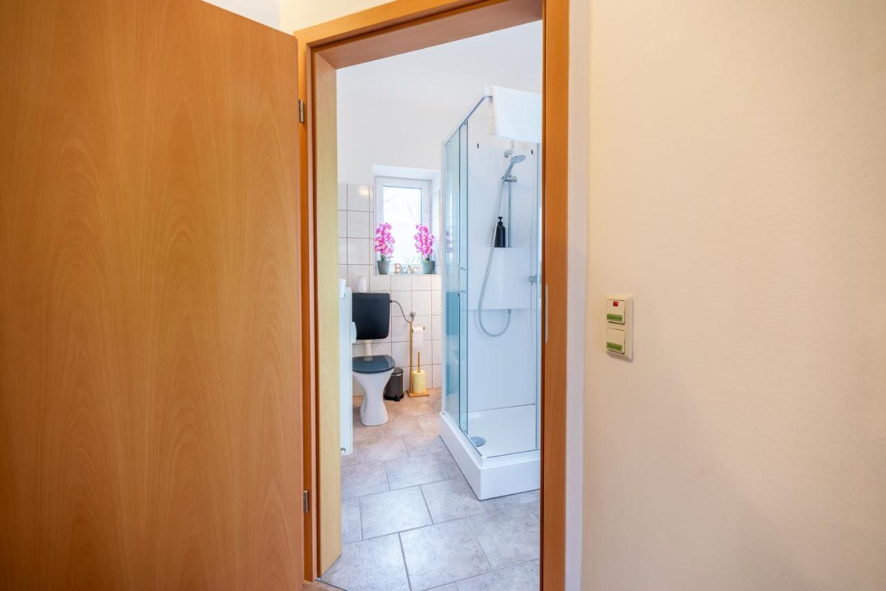Modernes Appartement Грац Экстерьер фото
